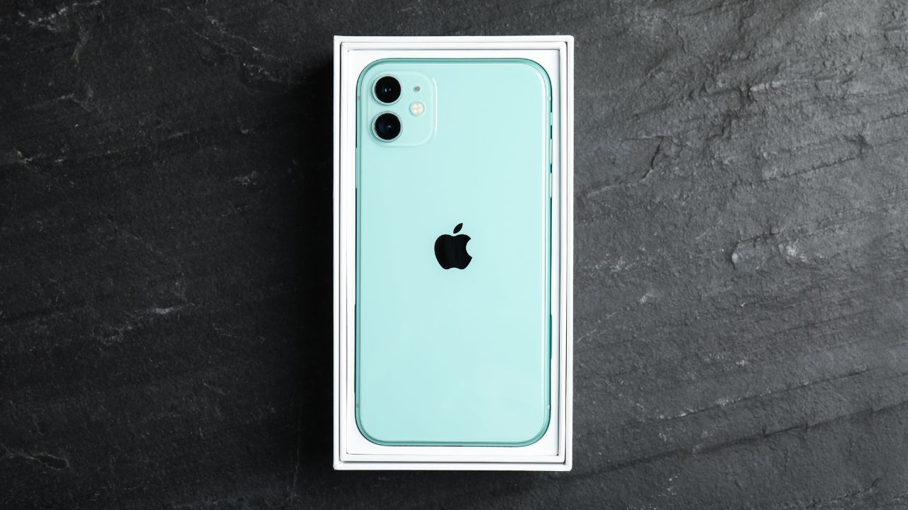 iPhone 11