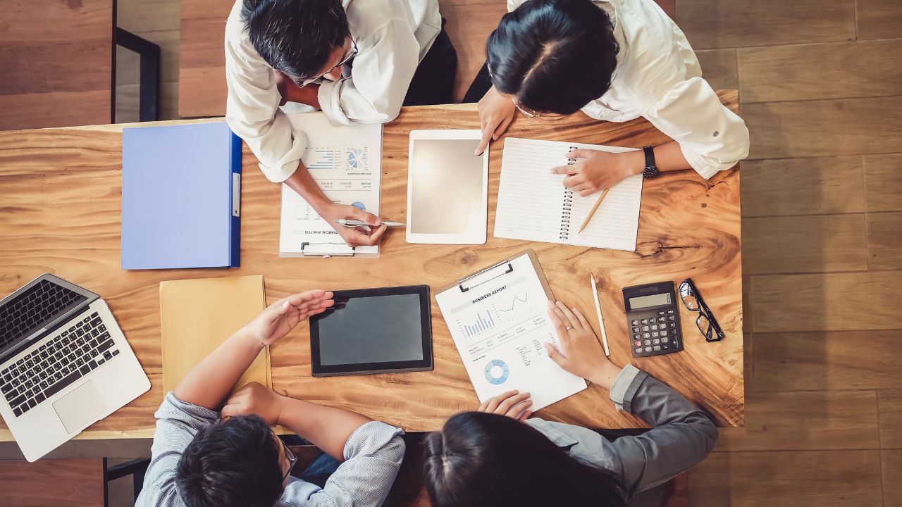 setores de Marketing e Vendas